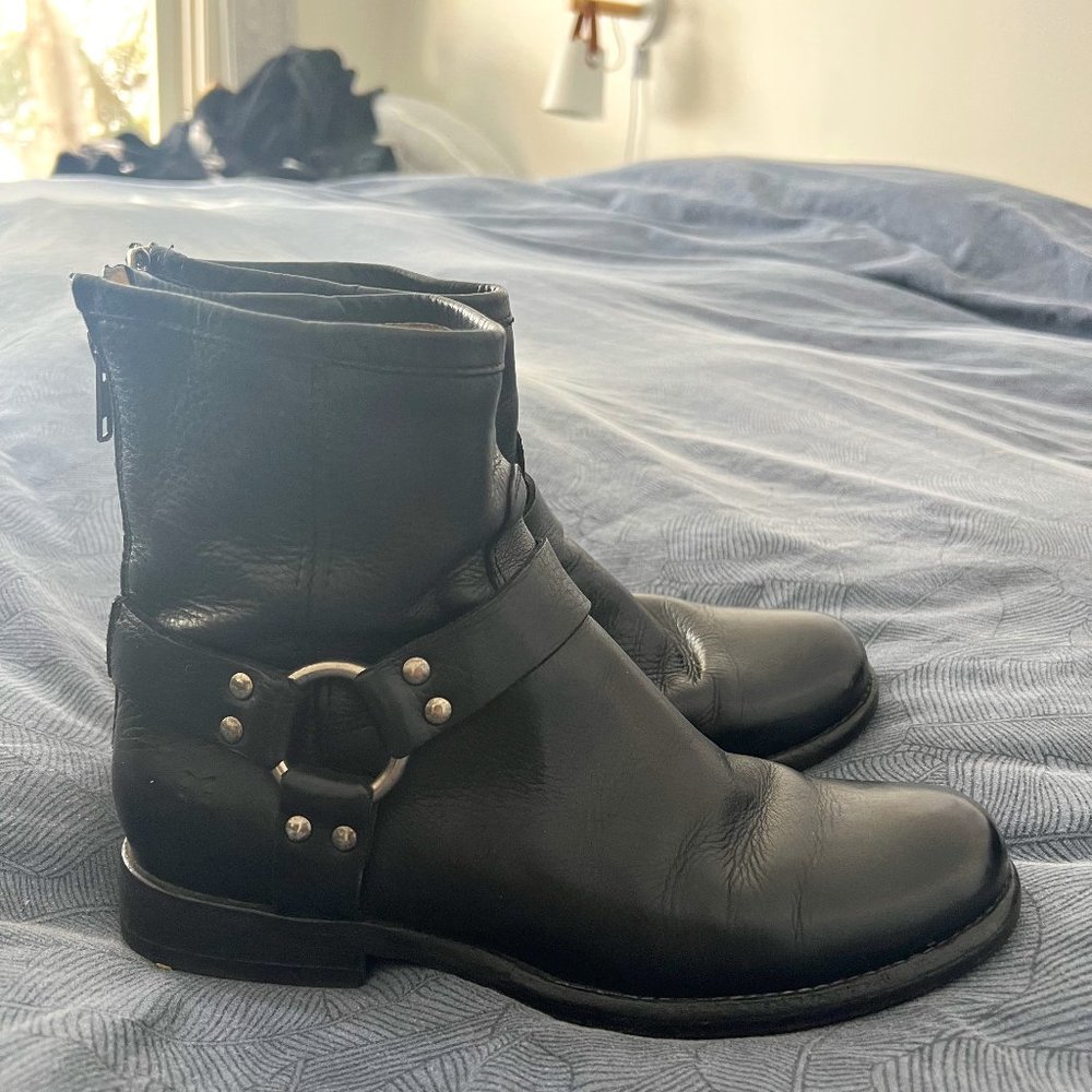 Frye moto boots 7 1/2